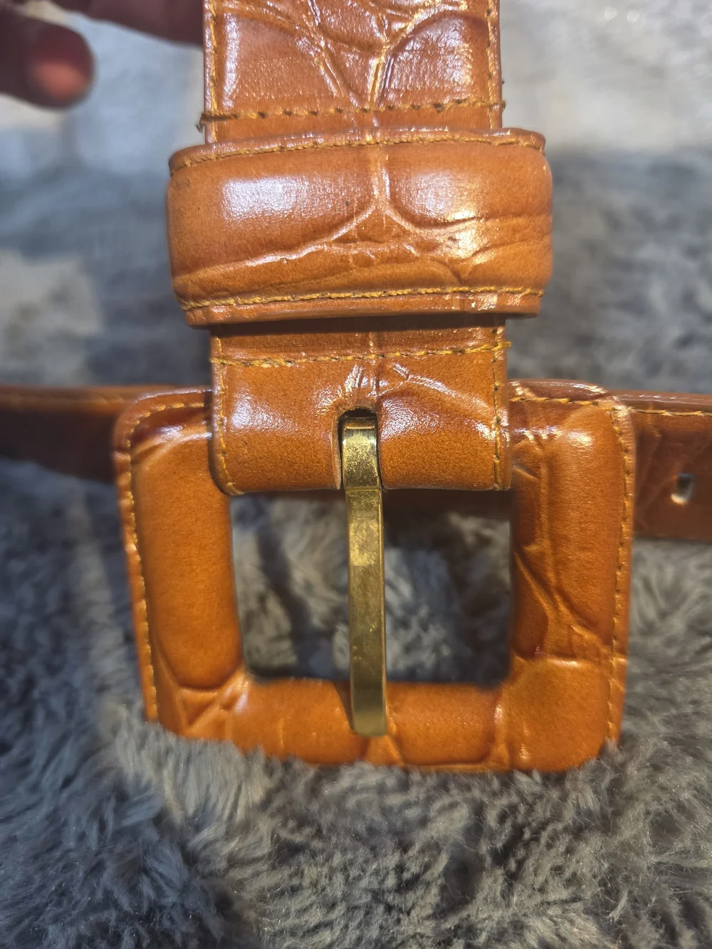 Amanda Smith Croc-Embossed Tan Belt with Covered Buckle